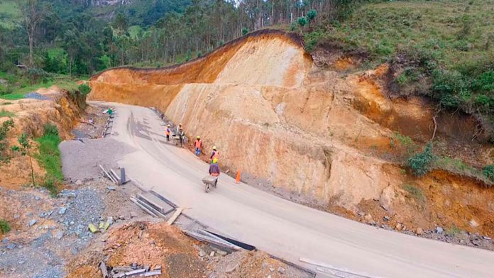 251014-Vias-para-la-Paz-15-billones-del-Gobierno-Nacional-para-acelerar-la-conectividad-regional-1