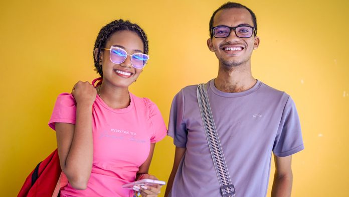 251021-Gobierno-detecto-mas-de-500-irregularidades-en-convalidacion-de-titulos-1280