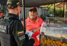 POLICÍA NACIONAL ENTREGA RECOMENDACIONES PARA PREVENIR LA EXTORSIÓN