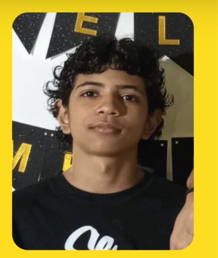 6e79489d-4f18-4539-b6bf-43e9f2165dc2