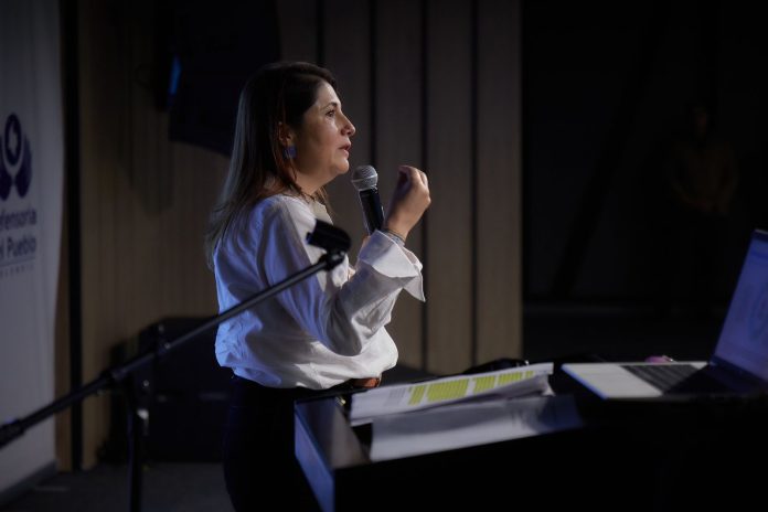 c8984aa6-e0c5-4f52-b4d2-6aafa6d2548c