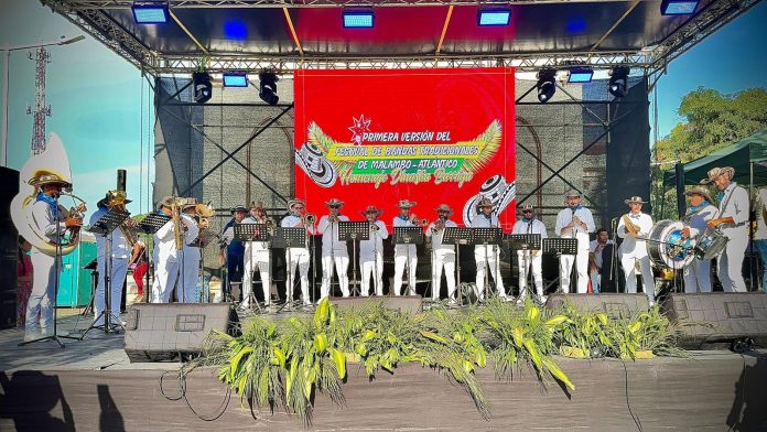 fa297538-c2ed-4d83-970d-7bd9d347a8bf