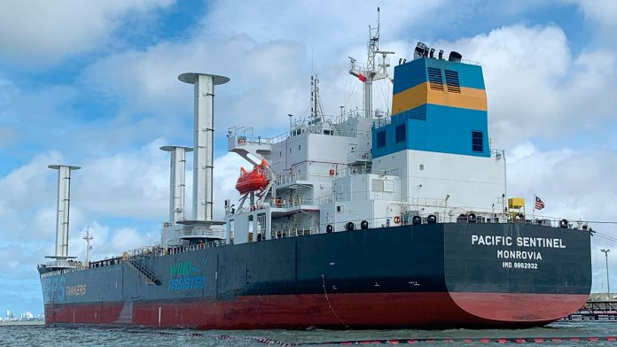 251124-Ecopetrol-transporto-300-mil-barriles-de-nafta-en-buque-de-propulsion-eolica-1280