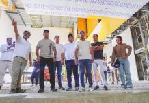 Alcalde Char supervisa llegada al MAMB del mural de Obregón Las cosas del aire