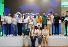 En 2025, más de 8,000 estudiantes de colegios públicos mejoraron sus competencias digitales e innovación.