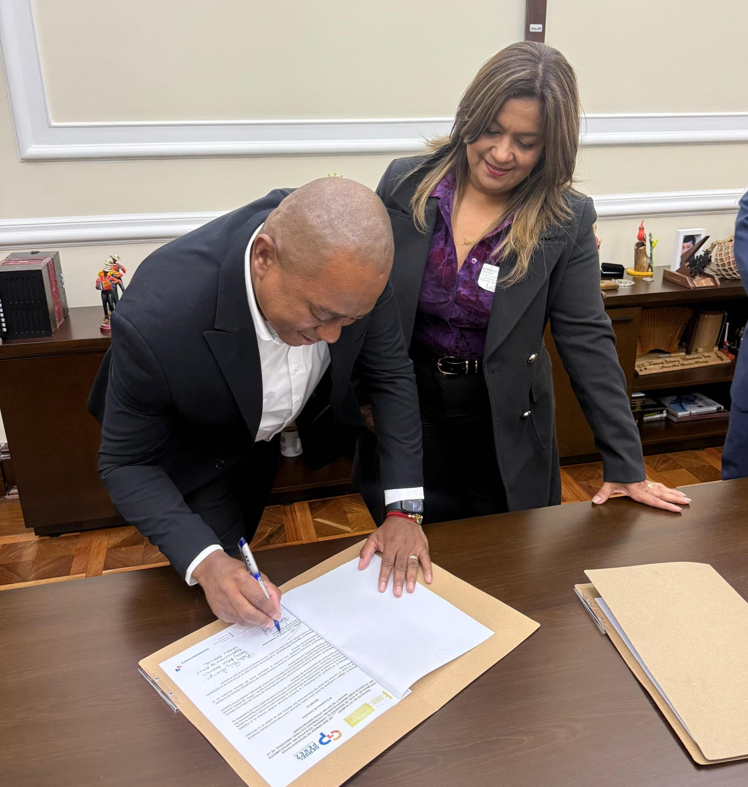 Congreso de la República exalta su Carnaval Educativo como patrimonio Cultural e Inmaterial de la Nación